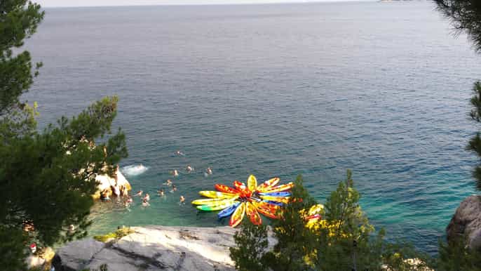 from split sea kayaking morning tour