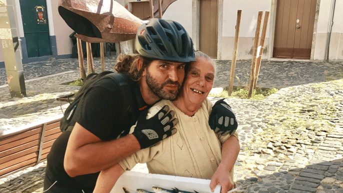 experimente o sabor de lisboa em uma bicicleta elétrica