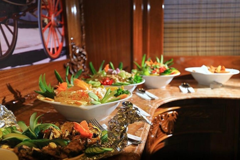 Sharm: Luxuriöse Privatyacht mit optionalem Mittagessen und GetränkenMeeresfrüchte oder BBQ Mittagessen Private Yacht