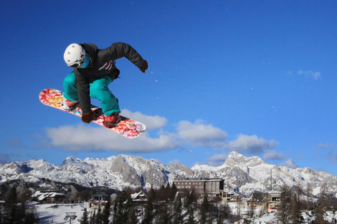Snowboarding with Instructor in Vogel Ski Center 2 Person Snowboarding with Instructor in Vogel Ski Center