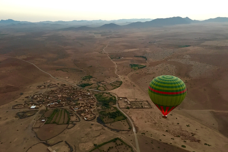 Marrakech: Private Hot Air Balloon Flight with Breakfast