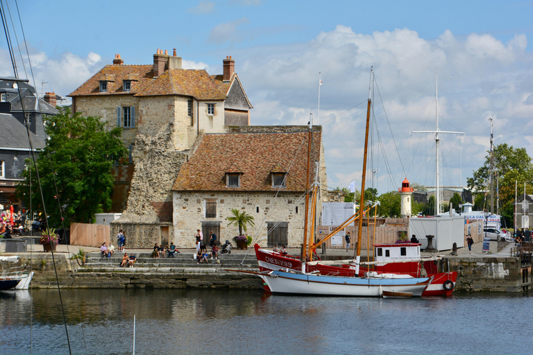 Full day tour of Etretat and Honfleur