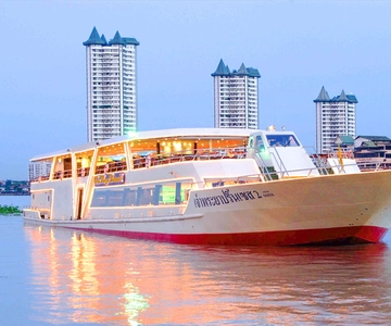 Bangkok: River Dinner Cruise on the Chao Phraya Princess