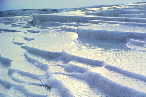 Pamukkale: całodniowa wycieczka z Kusadası lub SelcukPamukkale Full Day Tour z Kusadası lub Selcuk