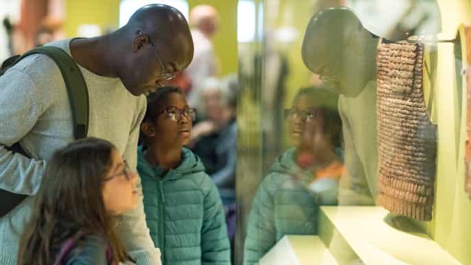 excursão ao museu britânico e família privada em londres