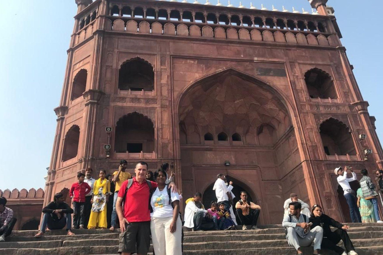 Old Delhi zu Fuß entdecken: Geführte Tour mit einem ortskundigen GuidePrivate Tour mit Verkostung