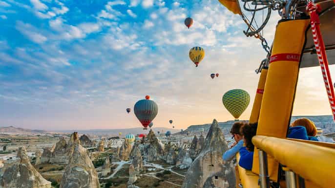 cappadocia hot air balloon flight with breakfast
