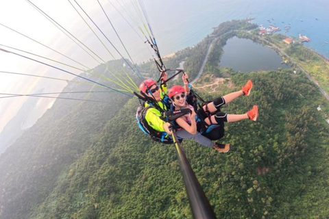 Da Nang: Paragliding op de Apenberg