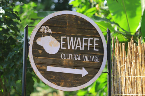 Vanuit Kampala: dagtrip naar Ewaffe Cultural Village met lunch