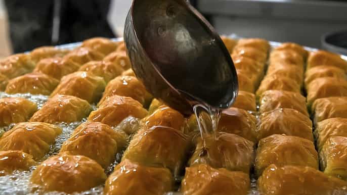 istanbul 4hour evening walk light food tasting tour