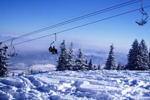 Private Day Trip to Vitosha Mountain: Winter Sports and Spa