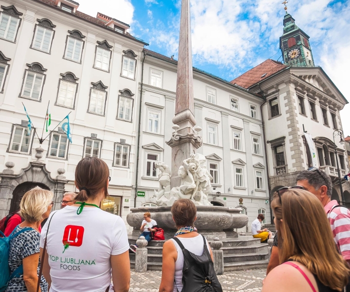 3,5-godzinna wycieczka kulinarna i winna po Lublanie