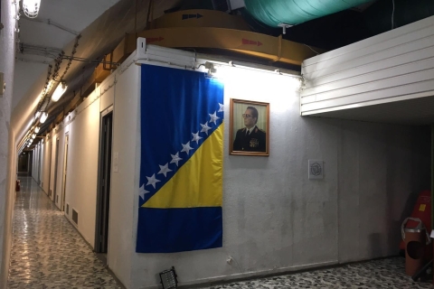 Sarajevo: tour del búnker de TitoVisita del búnker de Tito en Bosnia y Herzegovina