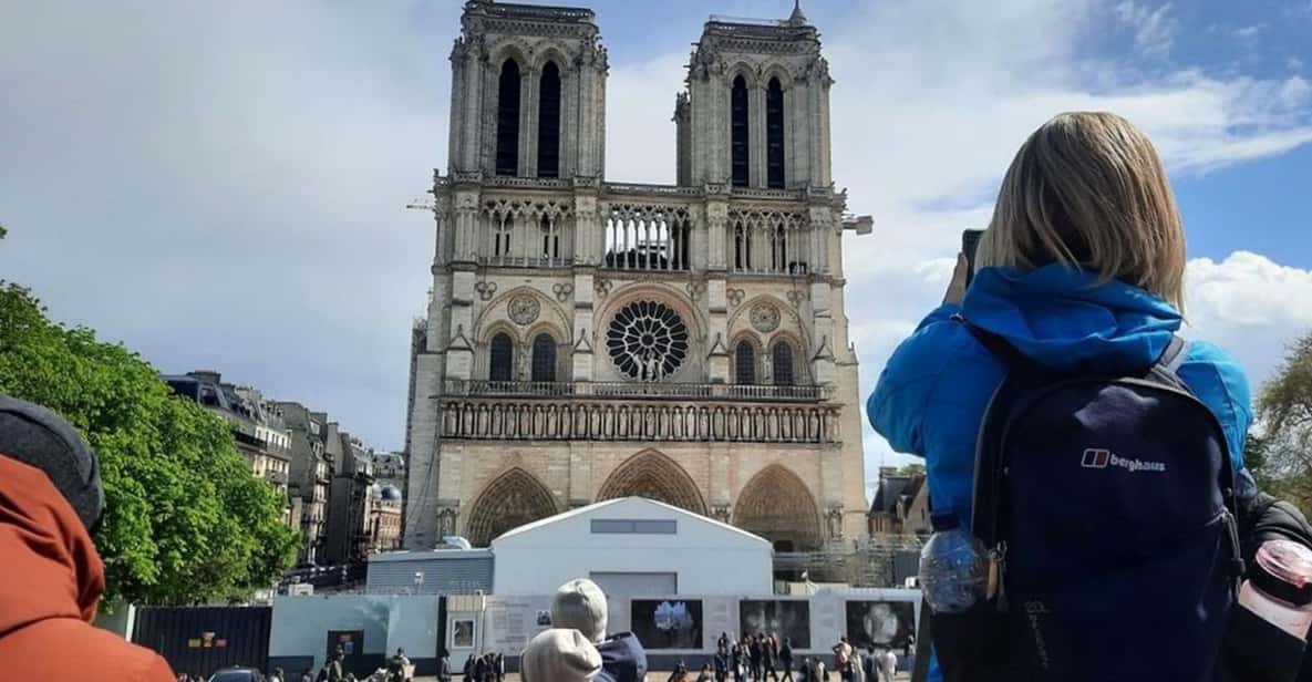 Notre-Dame Cathedral west facade from the visitor plaza
