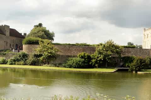 Dover to London & Heathrow via Canterbury and Leeds Castle