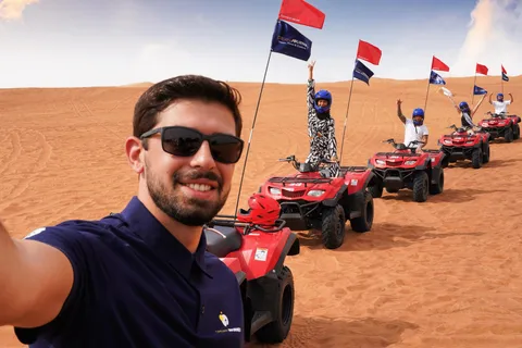 Avontuur in de woestijn van Dubai: Rode duinen Quad/Polaris met gids & BBQ