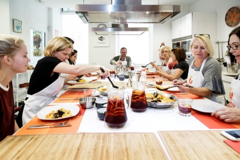 Madrid: Half-Day Spanish Cooking Class Morning Paella Cooking Class and Market Visit