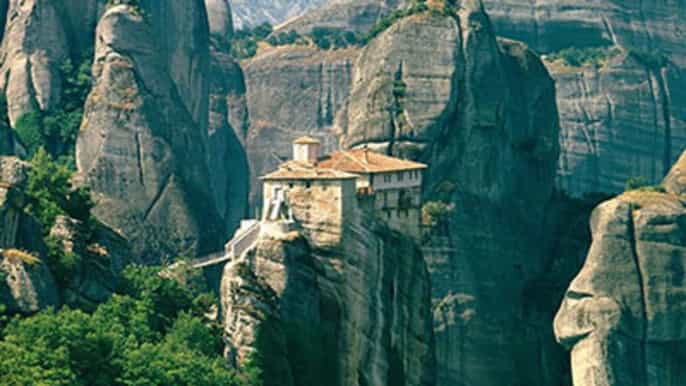 meteora and kalambaka day trip from thessaloniki