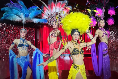 Koh Samui: Paris Follies Cabaret Show Entry Ticket & Drinks - Image 2