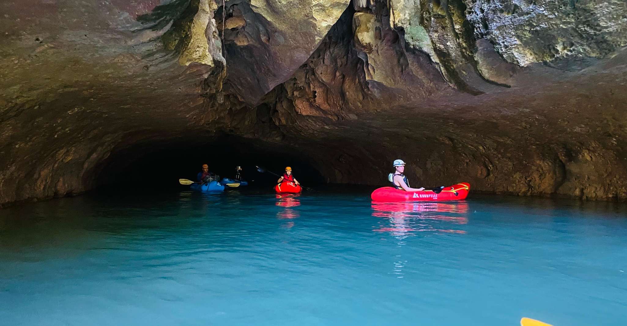 Belice, Ultimate Cave Kayaking Aventura - Hizvo