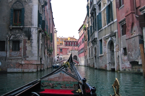 Venedig: Gondelfahrt und Markusdom-TourTour auf Englisch