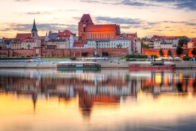 Visit Torun Old Town Highlights Private Walking Tour in Toruń