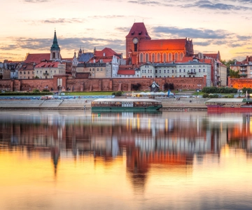 Torun Old Town Highlights Private Walking Tour