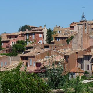 From Marseille: Lavender Sault, Roussillon and Gordes Tour