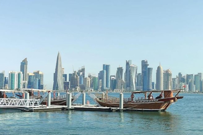 Z terminalu statków wycieczkowych w Doha: prywatna wycieczka z przewodnikiem po mieście DohaZ terminalu statków wycieczkowych w Doha: grupowa wycieczka z przewodnikiem po mieście Doha