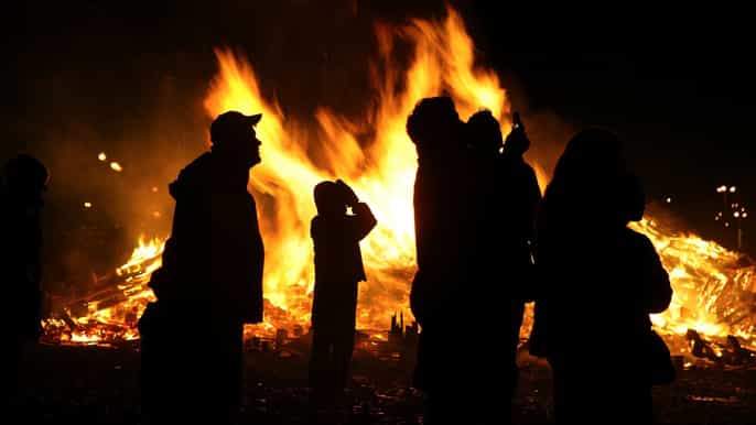 new year’s eve celebrations in reykjavik 5hour tour