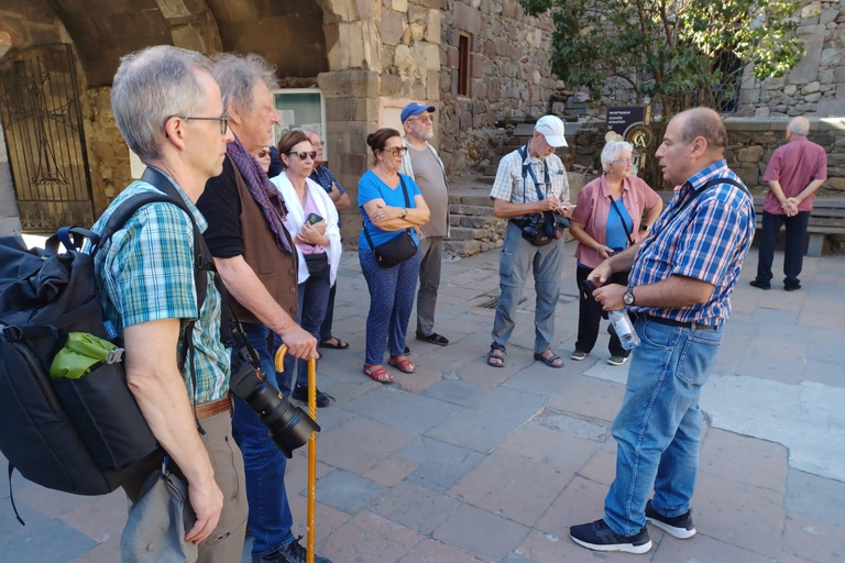 Kapan Walking Art Tour