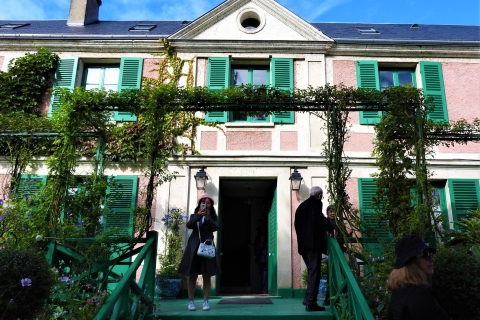 Giverny: Dom i ogrody Moneta bez kolejkiPubliczna wycieczka bez kolejki w języku angielskim