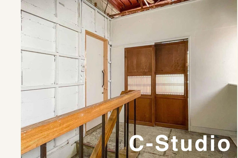 Ikebana Workshop in Tokyo : Japanese Flower Art Experience