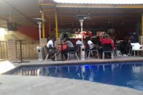 Livingstone: Nightlife Pub and Club Tour with Transfers