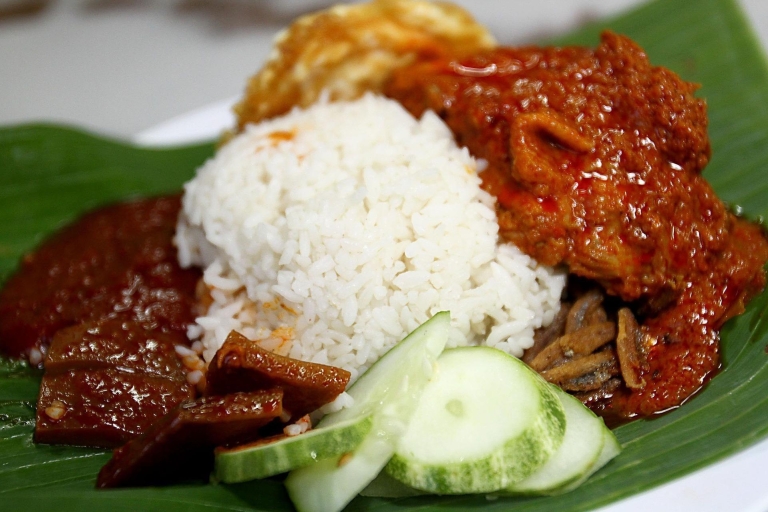 Kuala Lumpur: Visita a pie de medio día con comida local
