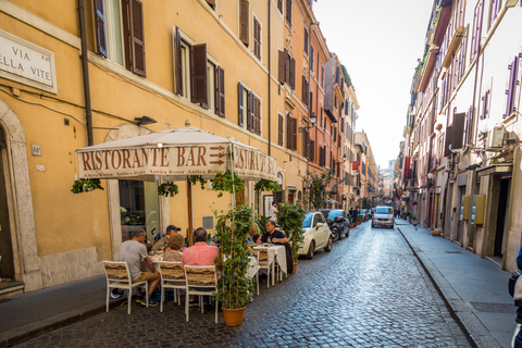 Rome : fontaine de Trevi, place d'Espagne et PanthéonVisite à pied privée de Rome en anglais – demi-journée