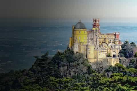 Visit Sintra, Cabo da Roca & Cascais in All Day Private Tour