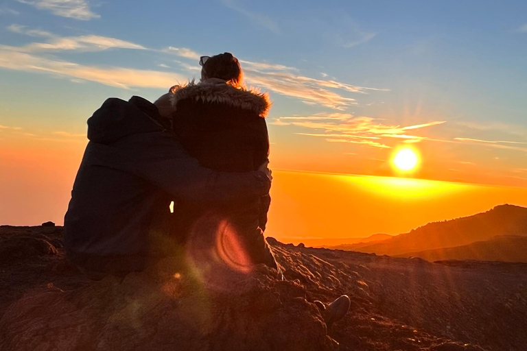 Catania: Etna Sunset Tour med upphämtning och avlämning