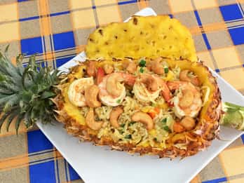 Phuket: Half Day Easy Thai Cooking Class & Local Market Tour