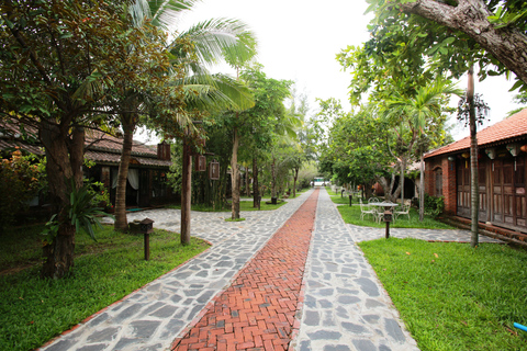 Hoi An: tour de meio dia pelo processo de produção de tecido de sedaTour em Grupo (máx. 15 pax / grupo)