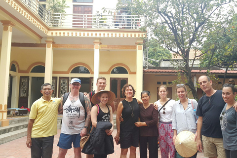 Hoa Lư und Tam Cốc mit Radtour und FamilienbesuchKleingruppentour