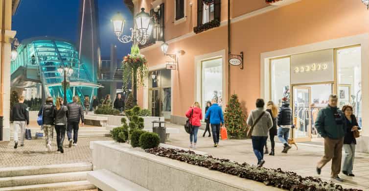 Milan: Serravalle Designer Outlet Roundtrip Bus Transfer photo 12