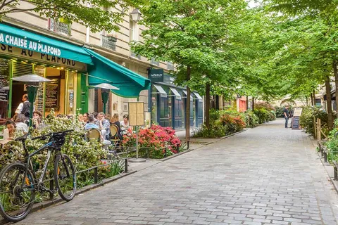 Marais District of Paris Guided Walking Tour