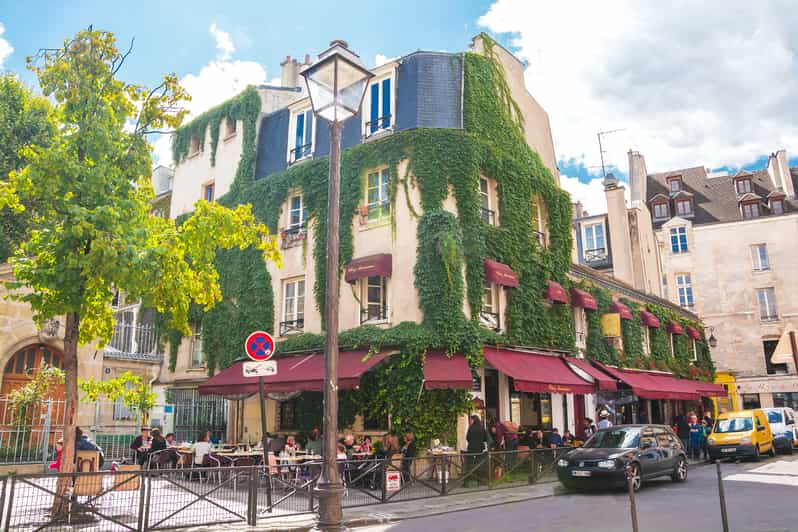 paris walking tour marais