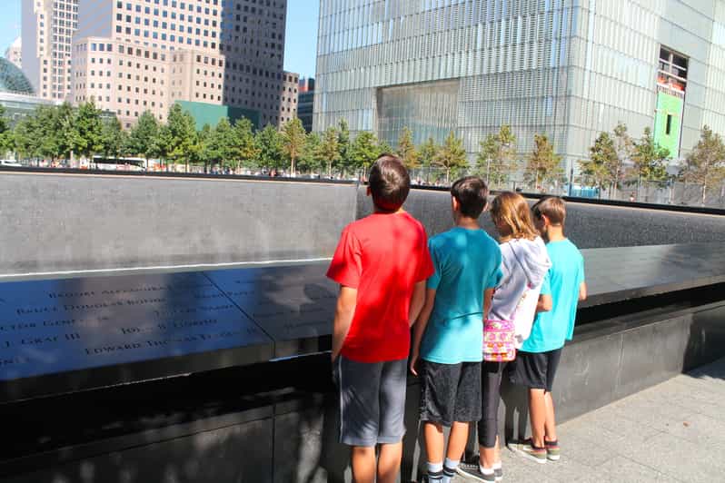 NYC Tur Ramah Anak Ground Zero dengan Tiket Museum 9/11 GetYourGuide