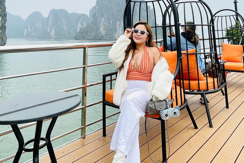 Hanói: Viagem de 1 dia à Baía de Ha Long - Cruzeiro de luxo AmethystCruzeiro de dia inteiro na Baía de Halong com Ametista (todos os destinos)