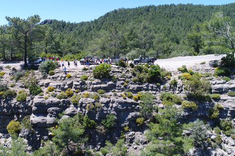 Side: wycieczka 1-dniowa do kanionu Orła z Adlerem i lunchemWycieczka do Kanionu Orła i spływ raftingowy z obiadem i odbiorem z hotelu
