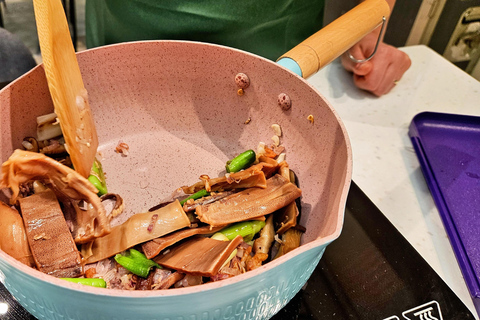 Tajpej: Wycieczka po targu Dadaocheng i tajwańska lekcja gotowania