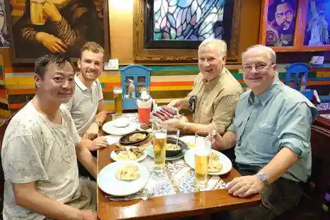 Stadt- und Restauranttour in Tirana - Mahlzeiten inklusive