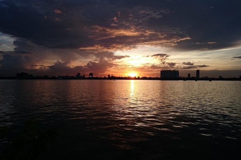 Phnom Penh : croisière d'une heure au coucher du soleil sur le MékongOption standard